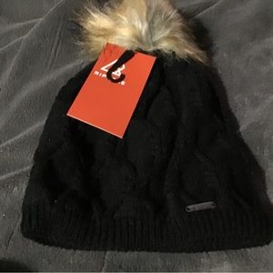 Black Cable Knit Pom Beanie